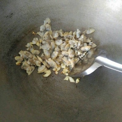 วิธีทำ เนื้อหอยลายผัดน้ำพริกเผา วิธีทำ เนื้อหอยลายผัดน้ำพริกเผา