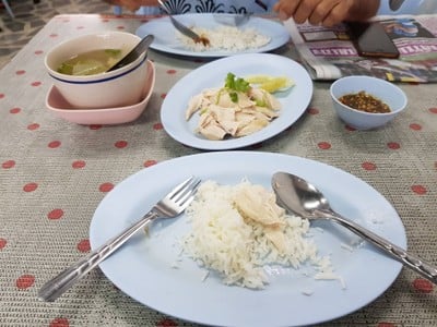 ข้าวมันไก่