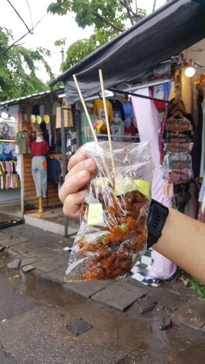 เมนูของร้าน คุณย่าถวิล ทอดมันปลากราย