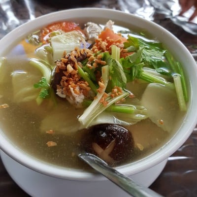 แกงจืดเต้าหู้สาหร่าย