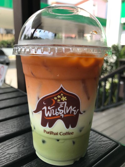 Iced PunThai Lovers Tea