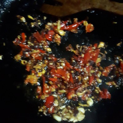 วิธีทำ กุ้งคั่วสามรส วิธีทำ กุ้งคั่วสามรส