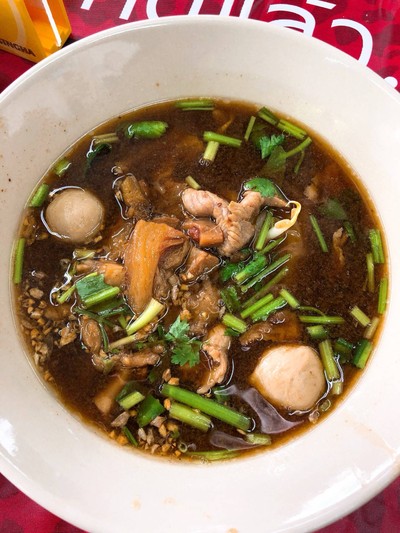 ก๋วยเตี๋ยวเนื้อ