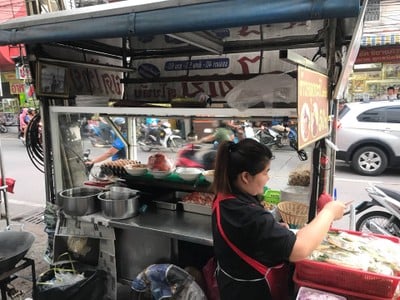 บรรยากาศ ผัดไทยสุโขทัย หน้าเนิน