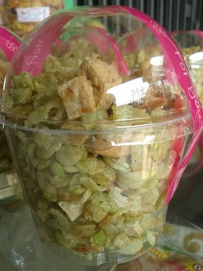 ข้าวเม่าหมี่ขนมไทยไฮโซ สูตรร้านเค้กกล้วยน้ำว้า(ร้านพีแอนด์พูล)