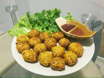 หมูโสร่งนะออเจ้า