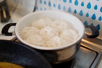 วิธีทำ แกงเขียวหวาน สันในหมู วิธีทำ แกงเขียวหวาน สันในหมู