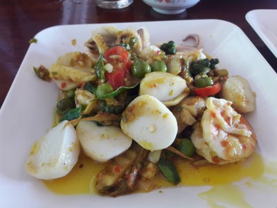 ผัดฉ่าทะเล