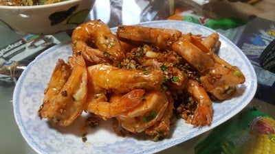 กุ้งคั่วพริกเกลือ