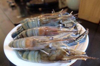 วิธีทำ กุ้งคั่วพริกเกลือ