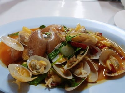 หอยลายผัดพริกเผา