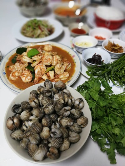 กุ้งผัดแสนอร่อย