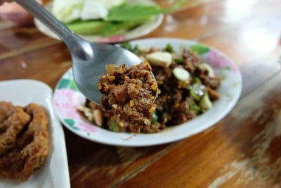 อาหาร หรือ เครื่องดื่ม