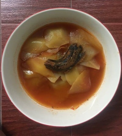 แกงส้มมะละกอปลากระป๋อง