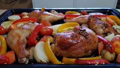 ไก่ย่างพริกฝรั่ง
