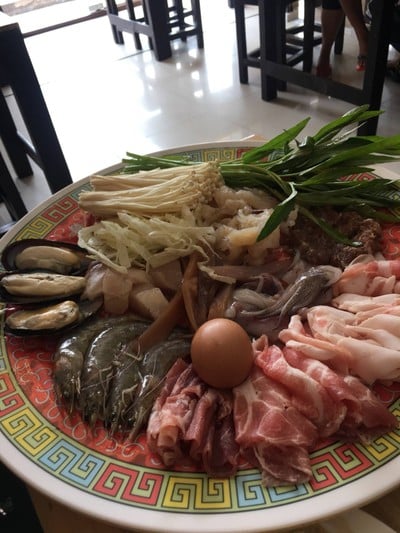 18 มงกุฎ สุกี้-ชาบู (ราม2) ดอกไม้