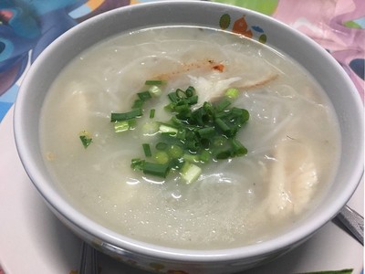 ก๋วยจั๊บญวน ปลา