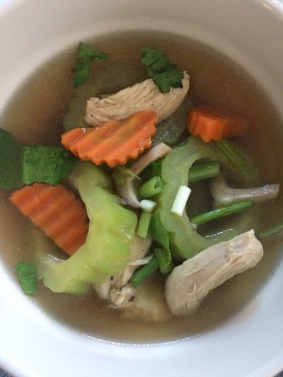 ต้มจืดมะระอกไก่