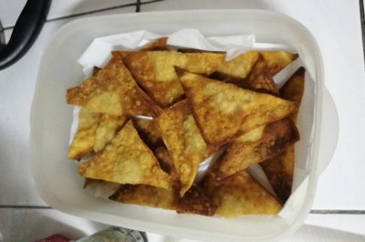 เกี้ยวทอดไส้ไก่