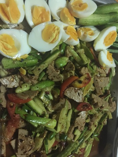 วิธีทำ ตำแตงหมูยอเมาะๆ วิธีทำ ตำแตงหมูยอเมาะๆ