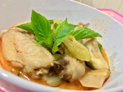 แกงปีกไก่หน่อไม้ดอง