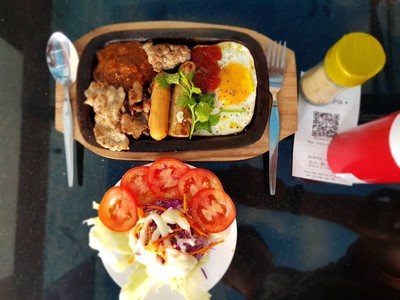 เมนูของร้าน ครัวเพลินพุงดี By คุณบุ๋ม