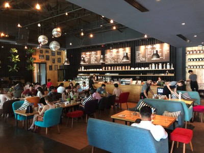 บรรยากาศ Library Cafe'