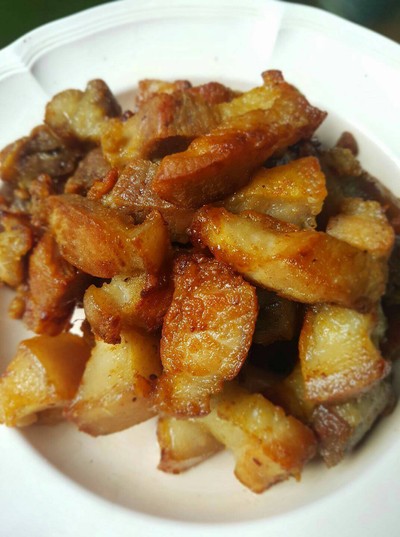  หมูสามชั้นทอดน้ำปลา