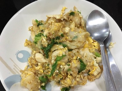 ก๋วยเตี๋ยวคั่วไก่