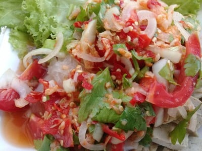 วิธีทำ ยำวุ้นเส้นหมูยอ วิธีทำ ยำวุ้นเส้นหมูยอ