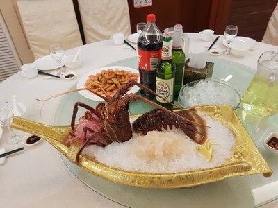 ซาซิมิ ล็อบสเตอร์