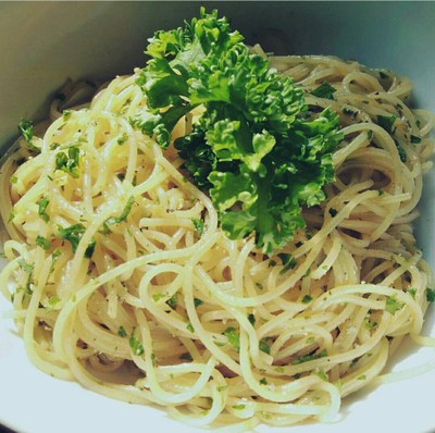 คาเปลินี่ ผัดซอสเทาซันท์