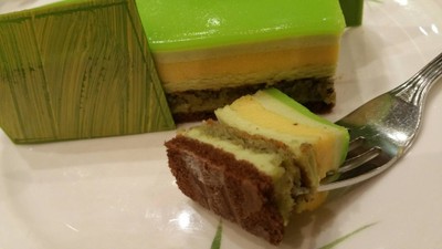 Pistachio & Passion Fruit Cremeux Cake