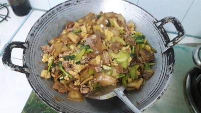 วิธีทำ ผัดซีอิ๊วหมู วิธีทำ ผัดซีอิ๊วหมู