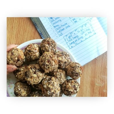 Cranberry Energy Ball