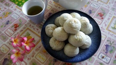 ขนมเปี๊ยะใส้เผือก