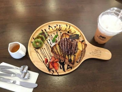 อาหาร หรือ เครื่องดื่ม