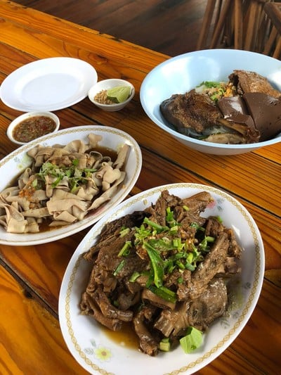 เมนูของร้าน บุ๋ม.เลิศรส