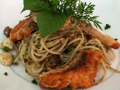 สปาเกตตีแซลม่อนปลาเค็ม