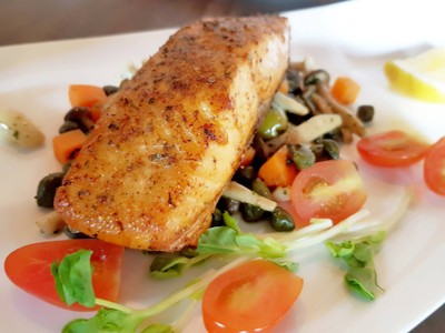 SALMON STEAK