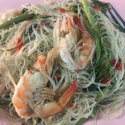 หมี่กระเฉด คลีน หมี่กระเฉด คลีน