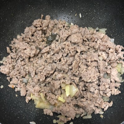 วิธีทำ หมูสับผัดพริกเผา 