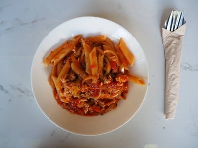 มักกะโรนีไก่