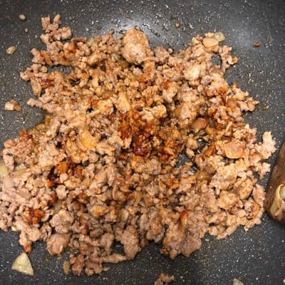 วิธีทำ หมูสับผัดพริกเผา 