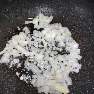 วิธีทำ หมูสับผัดพริกเผา 