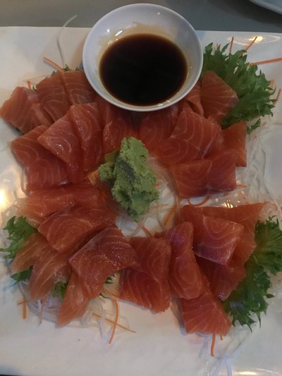 แซลม่อน ซาชิมิ ชุดใหญ่