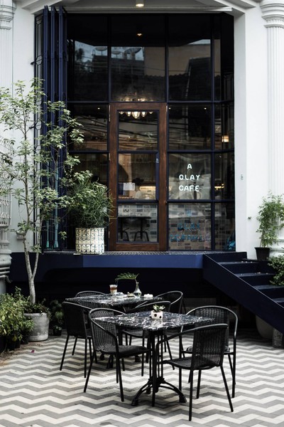 A clay cafe