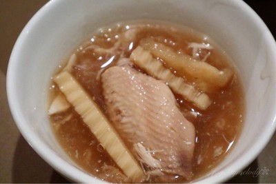 กระเพาะปลาเนื้อปู