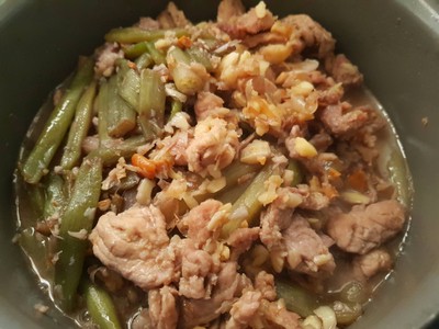 วิธีทำ ผัดสายบัวหมู วิธีทำ ผัดสายบัวหมู