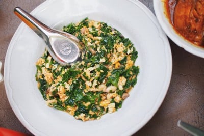 เมนูของร้าน ต๋อง เต็ม โต๊ะ นิมมานเหมินท์ ซอย 13